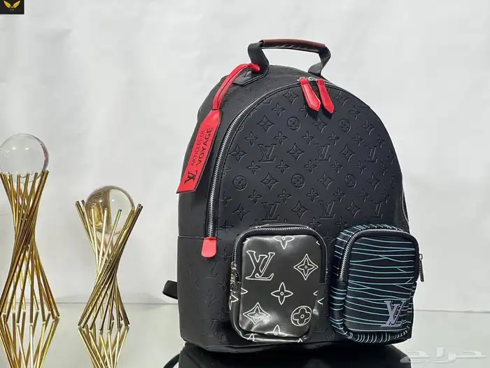 شنط ظهر ماركة مقلدة LV 5