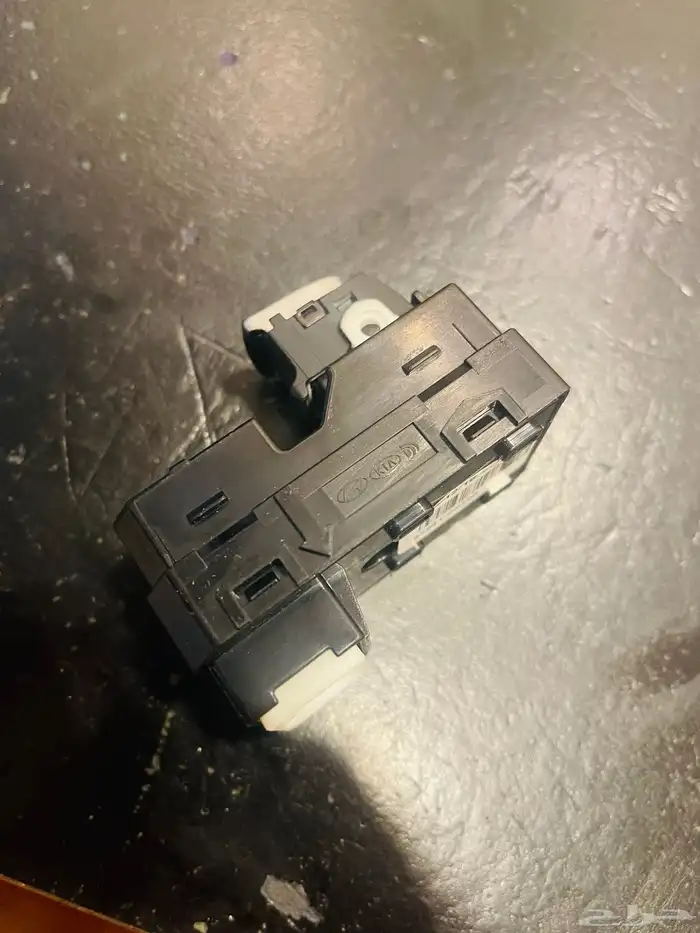 ازرار زجاج اوبتيما ( مفاتيح زجاج اوبتيما) 1