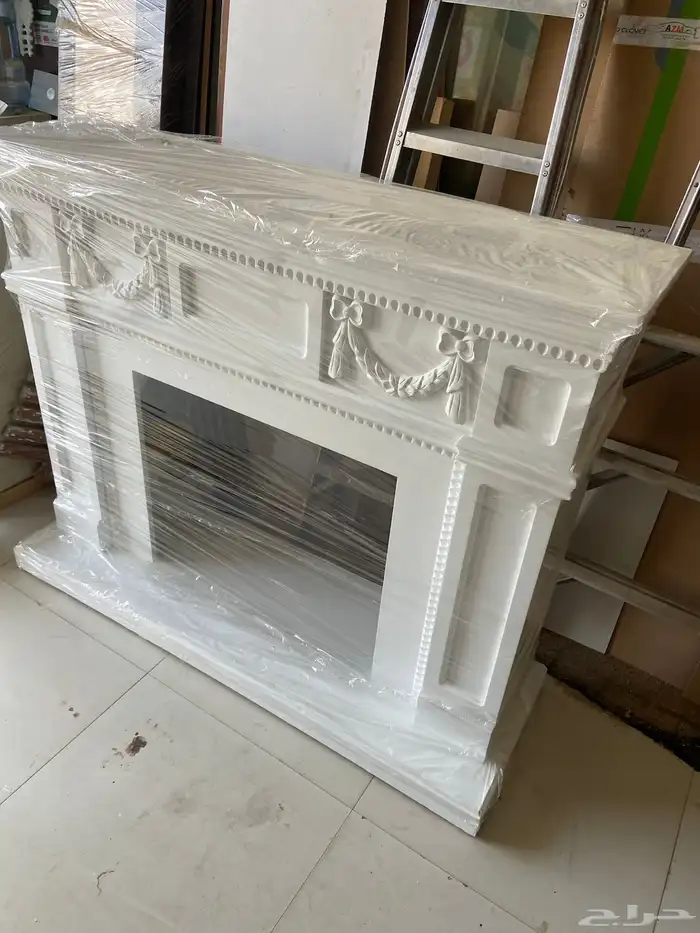 طاولة ديكور دفاية جديدة بتغليف المصنع لم تستخدم 10