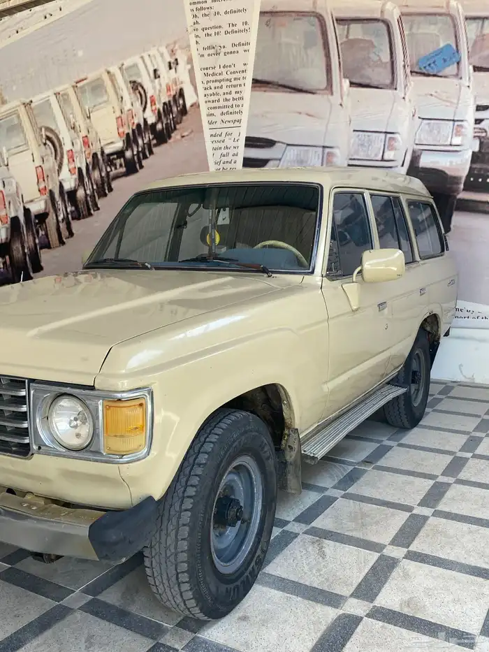 تيوتا لاند كروزر نظيف استمارة جديدة هواء 9