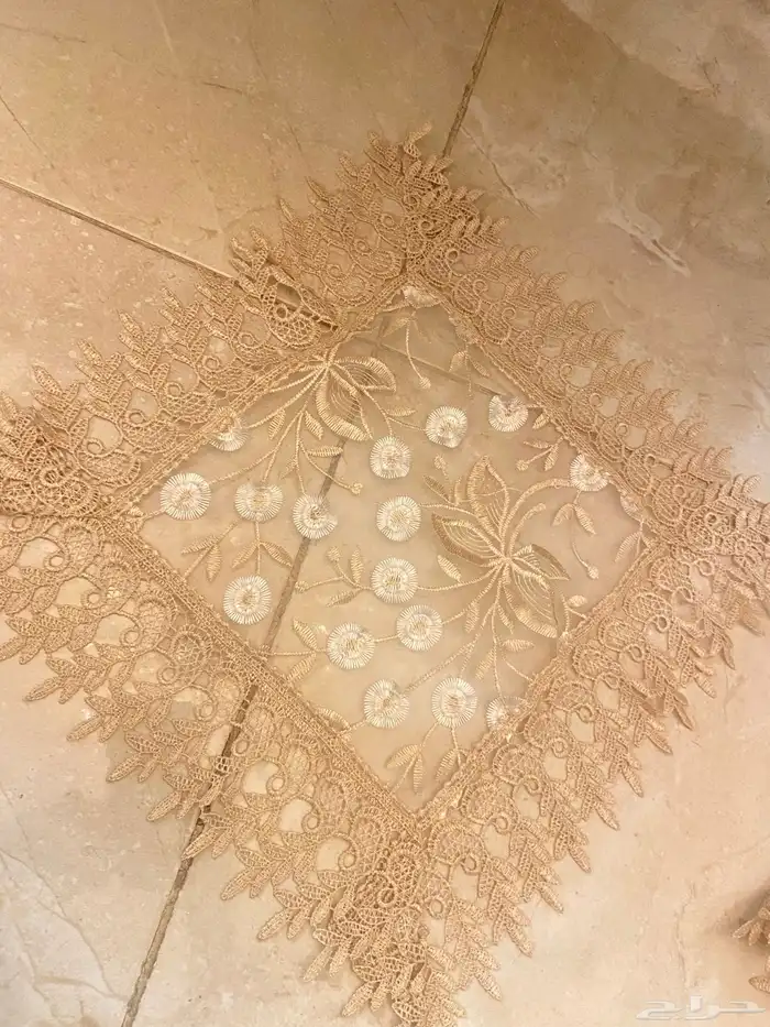 مفرش طاوله 0