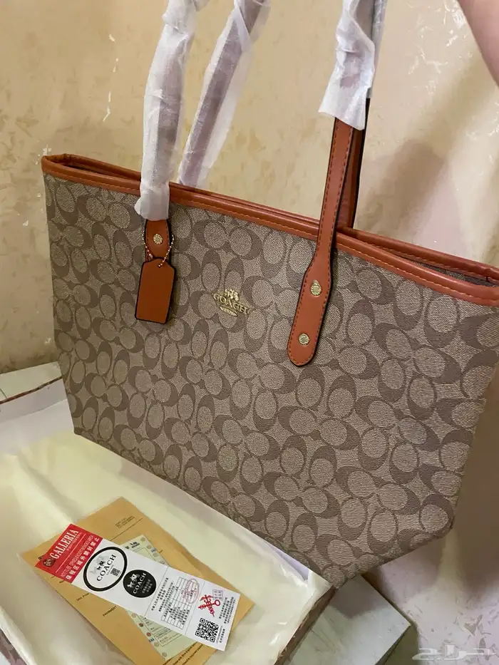 شنطه ماركه كوتش جديده 2