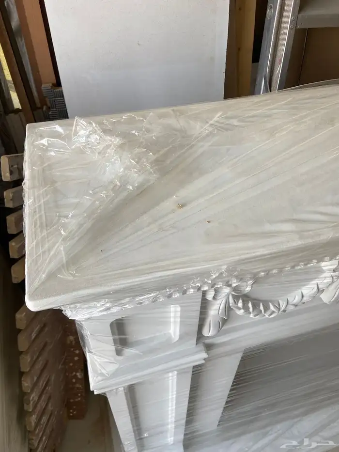 طاولة ديكور دفاية جديدة بتغليف المصنع لم تستخدم 6