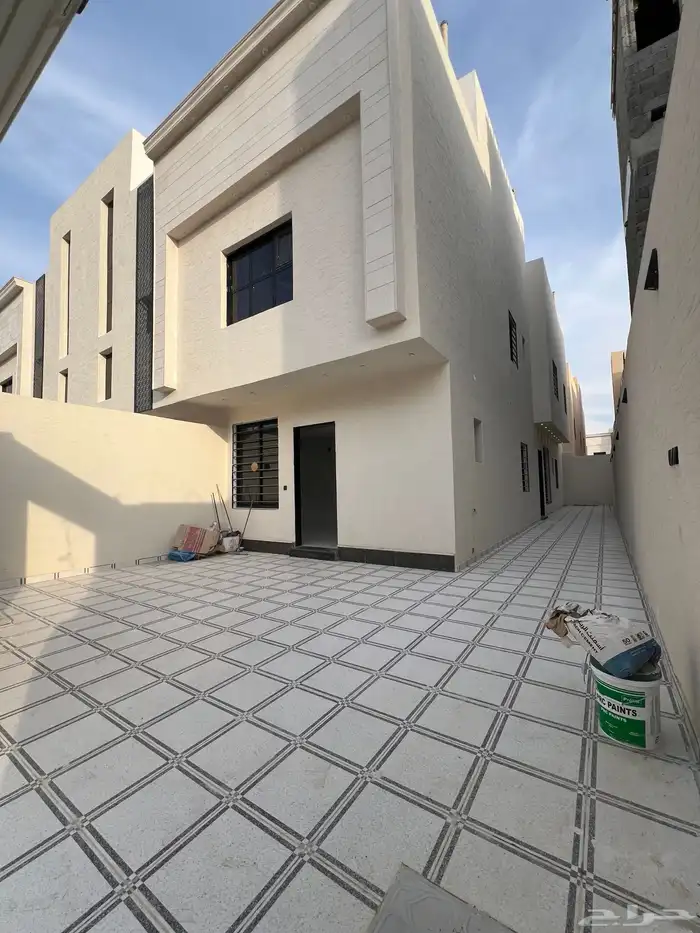ادور للبيع كل بصك 1