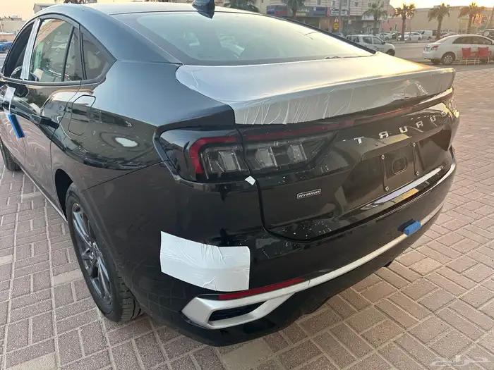 فورد تورس امبيناتي 2025 هايبرد 10