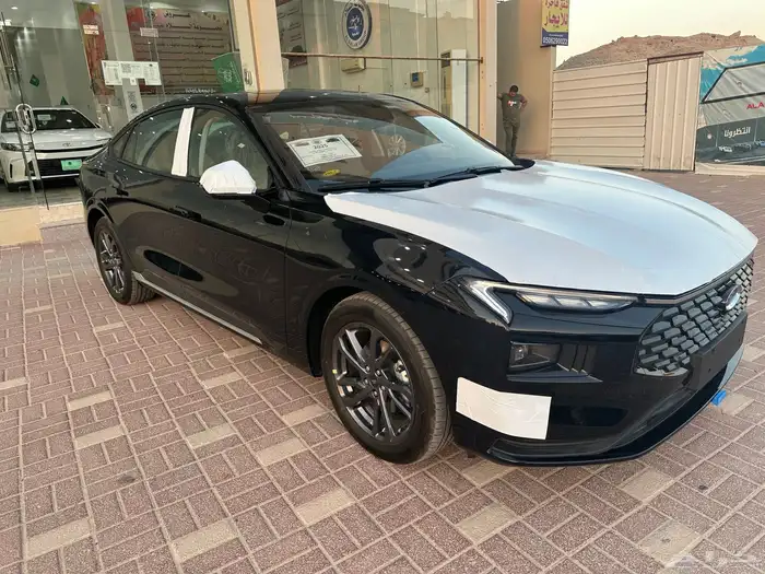 فورد تورس امبيناتي 2025 هايبرد 17