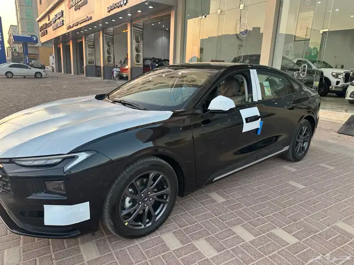 فورد تورس امبيناتي 2025 هايبرد 18