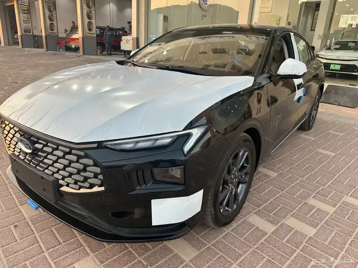 فورد تورس امبيناتي 2025 هايبرد 20