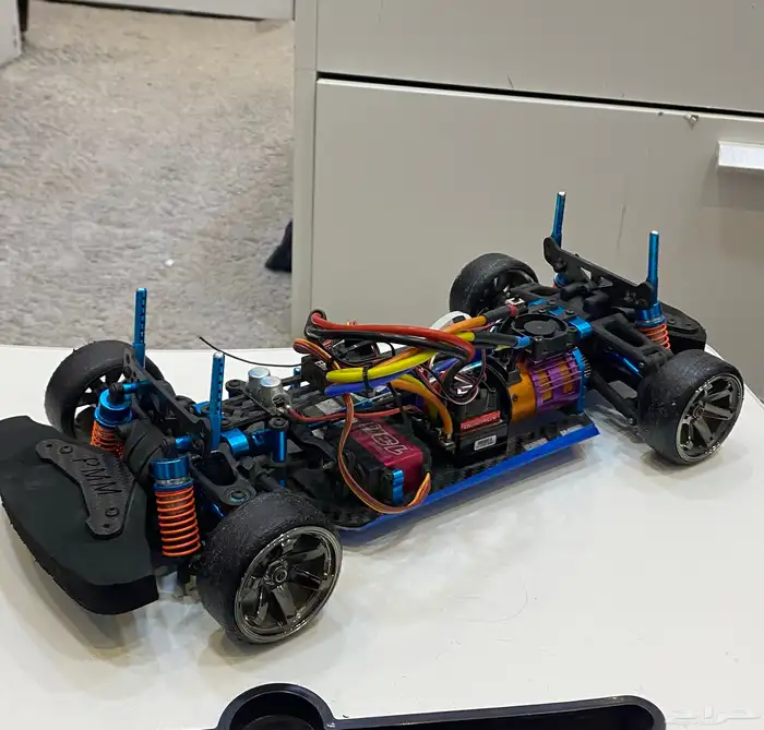 TAMIYA. TT01 4