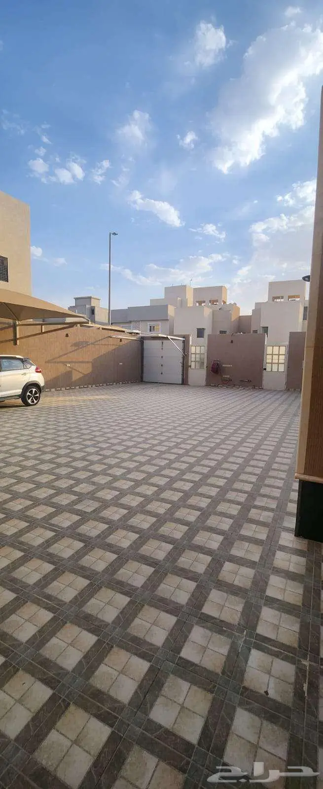 للبيع فيلا دورين مفصولات 3