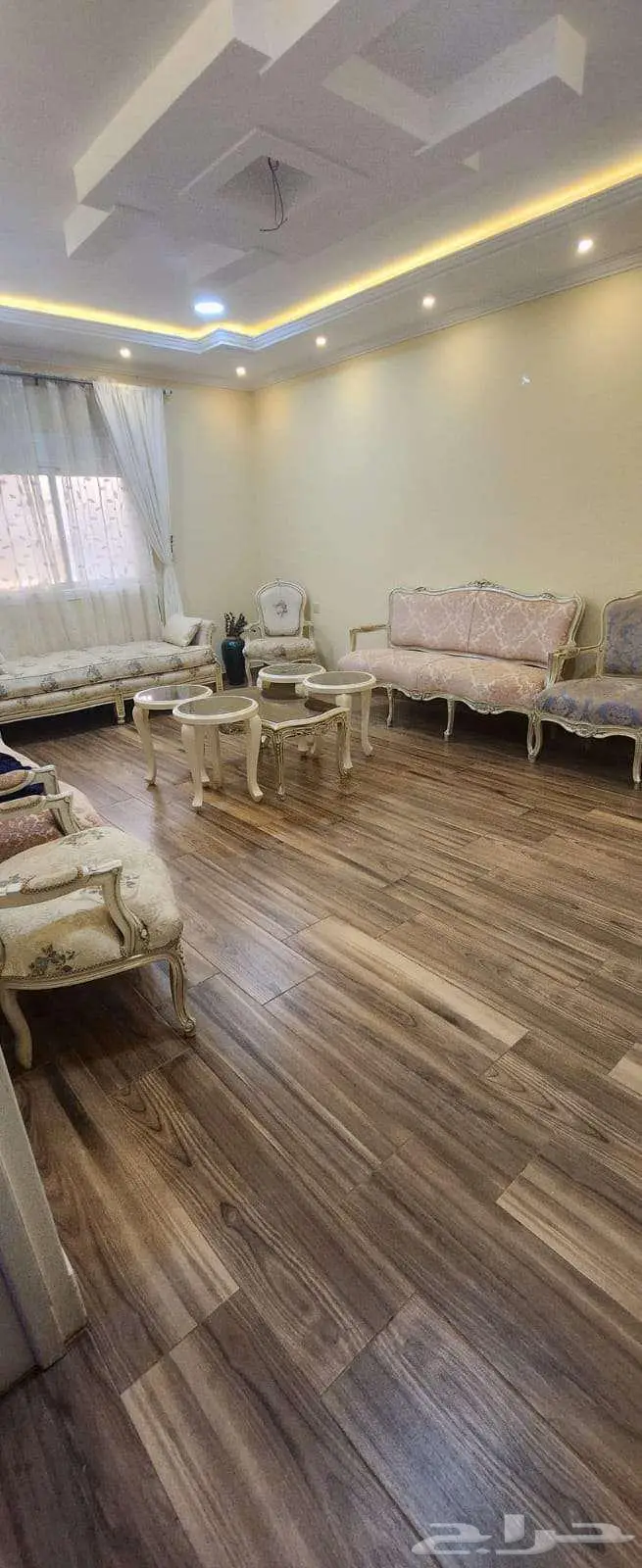 للبيع فيلا دورين مفصولات 6