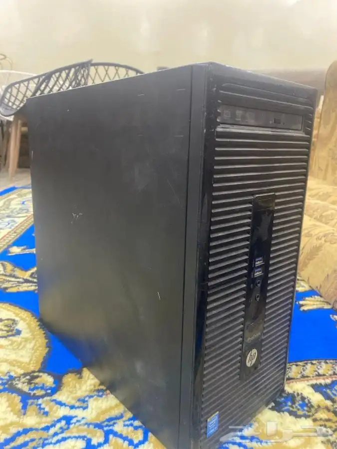 كمبيوتر مكتبي hp وشاشه 2