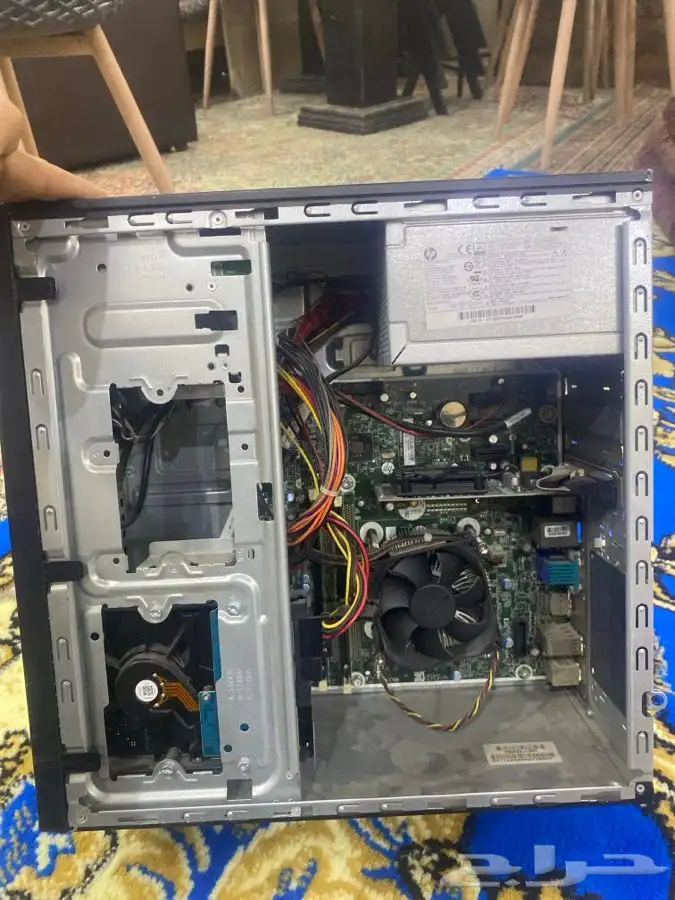 كمبيوتر مكتبي hp وشاشه 0