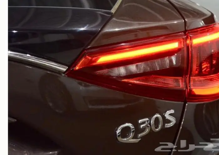 انفينتي Q30s 2017 4