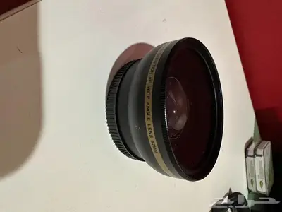 نيكون D7000 و D5200 و SB910 مع 6 عدسات وفلاتر 7