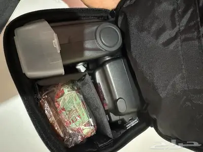 نيكون D7000 و D5200 و SB910 مع 6 عدسات وفلاتر 15