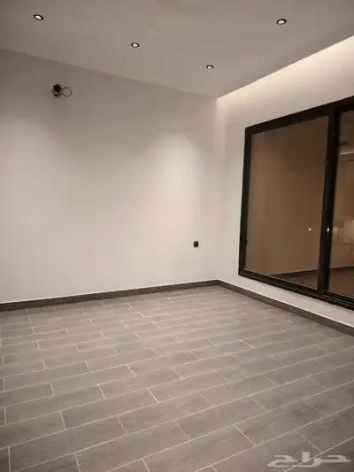 شقه للبيع حي الواحه 2
