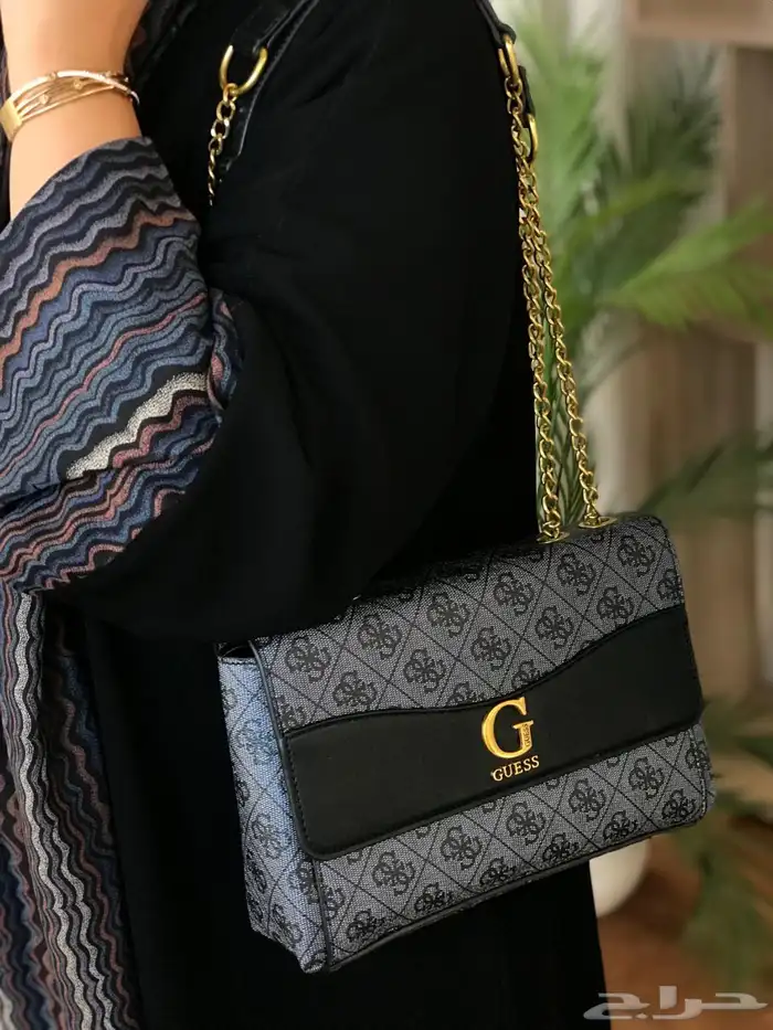 شنط نسائيه تقليد ماركة هاي كواليتي مع الملحقات 36
