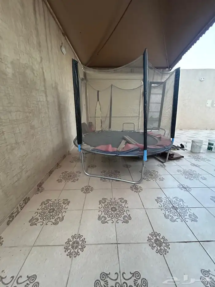 نطيطه كبيره على السوام 0