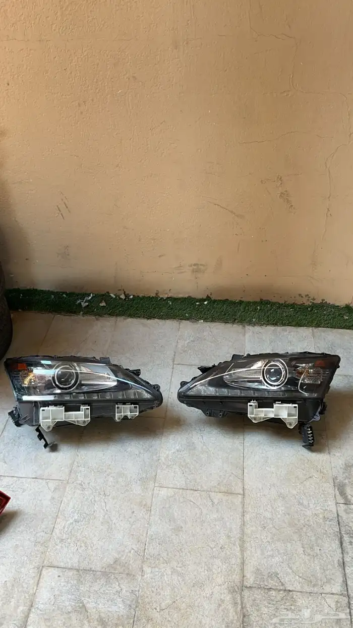 شمعات اماميه واسطبات خلفيه لكزس Gs اصليه وكاله 2