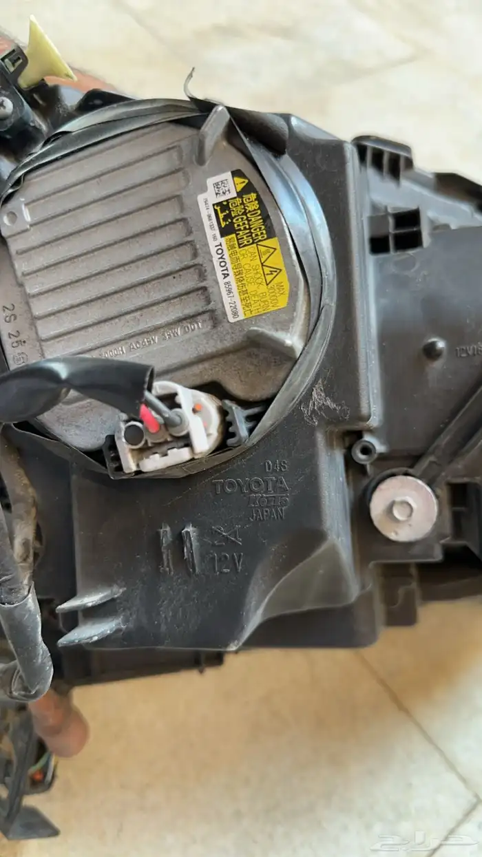 شمعات اماميه واسطبات خلفيه لكزس Gs اصليه وكاله 7