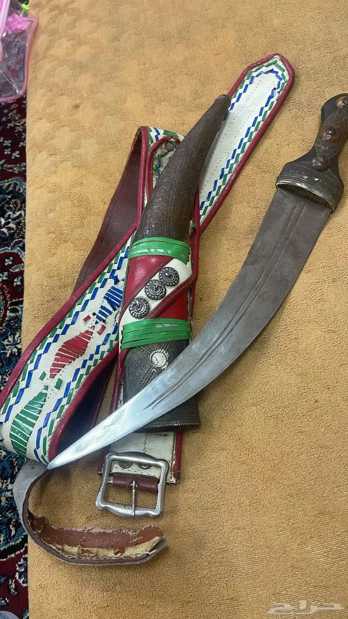 جنابى العدد ثلاث قديمه جدا جدا للبيع 4
