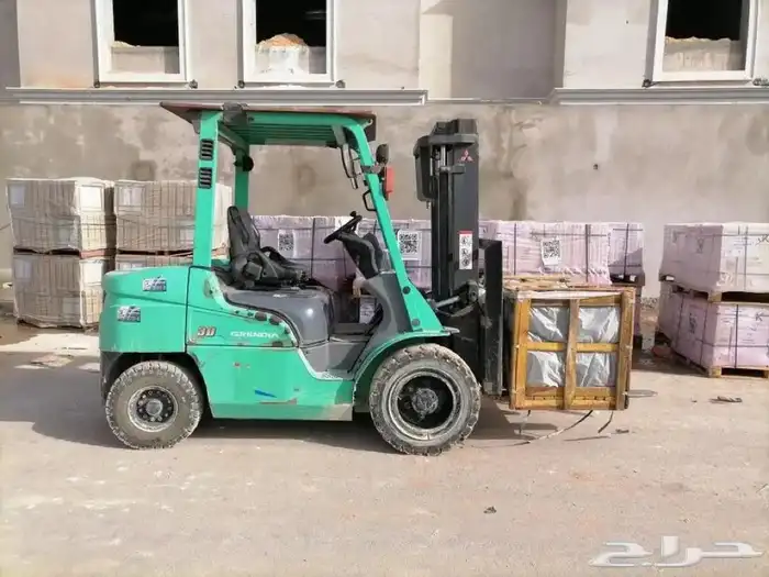 رافعات شوكية للايجار فوركلفت للايجار اليومي والشهري مشوار 6