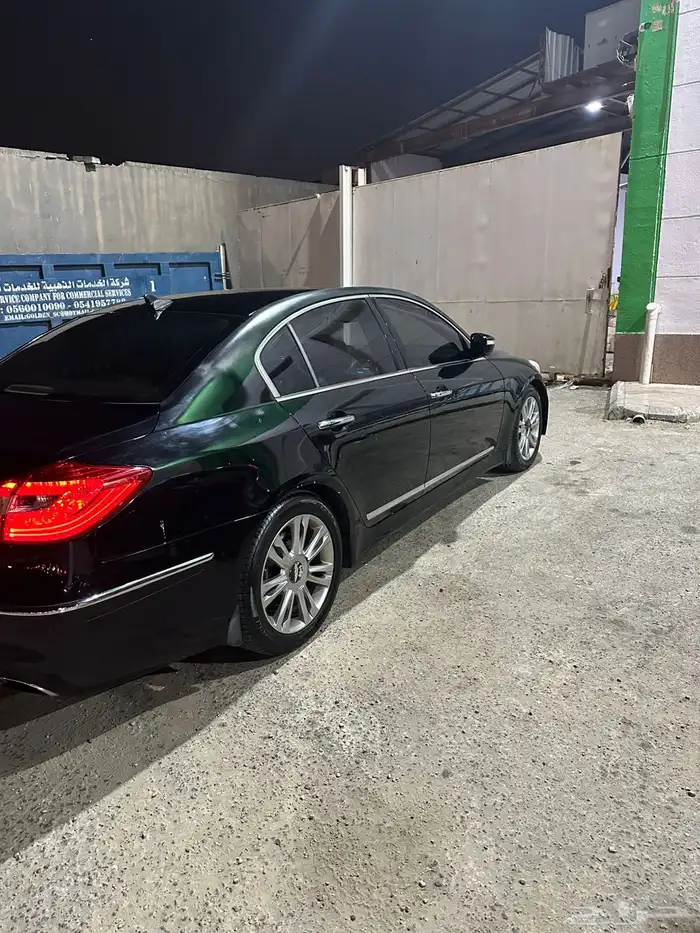 جنسيس اسود 2014 فل كامل للبيع استخدام شخصي 3