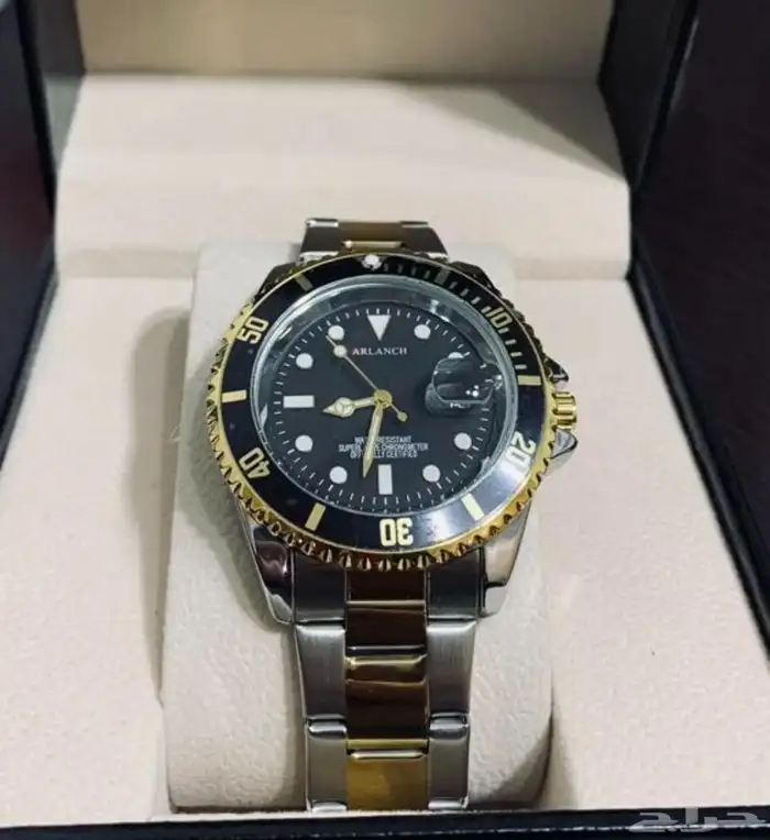 سعات رجالية لبيع جديده ماركة كوارتز الحركه يابانيه 9