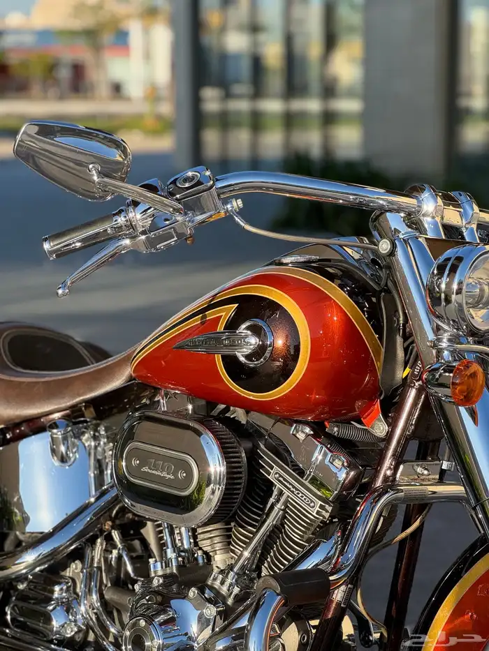 Harley deluxe CVO 2014 نادر 7