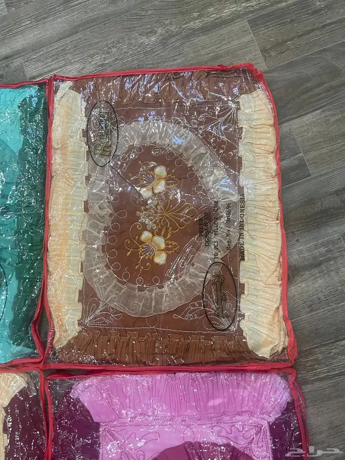 مخدات تراثية 4