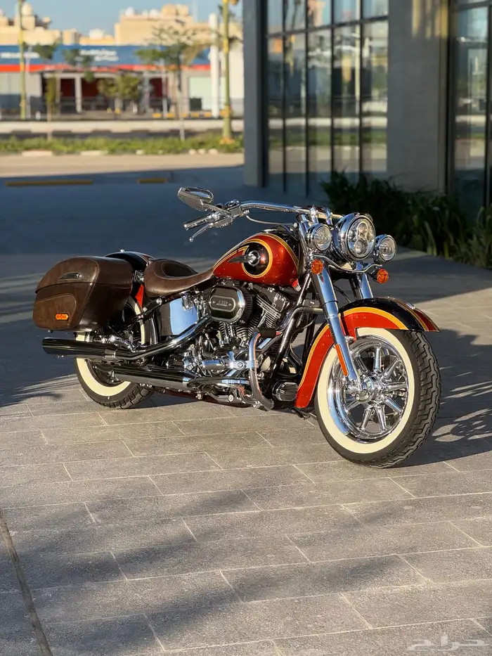 Harley deluxe CVO 2014 نادر 1