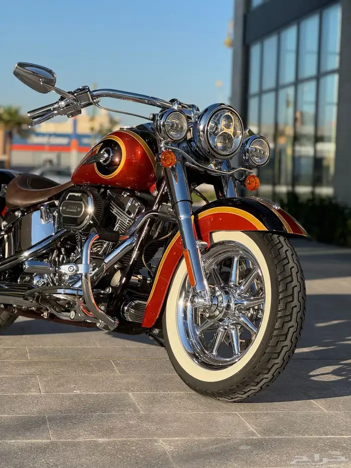 Harley deluxe CVO 2014 نادر 2