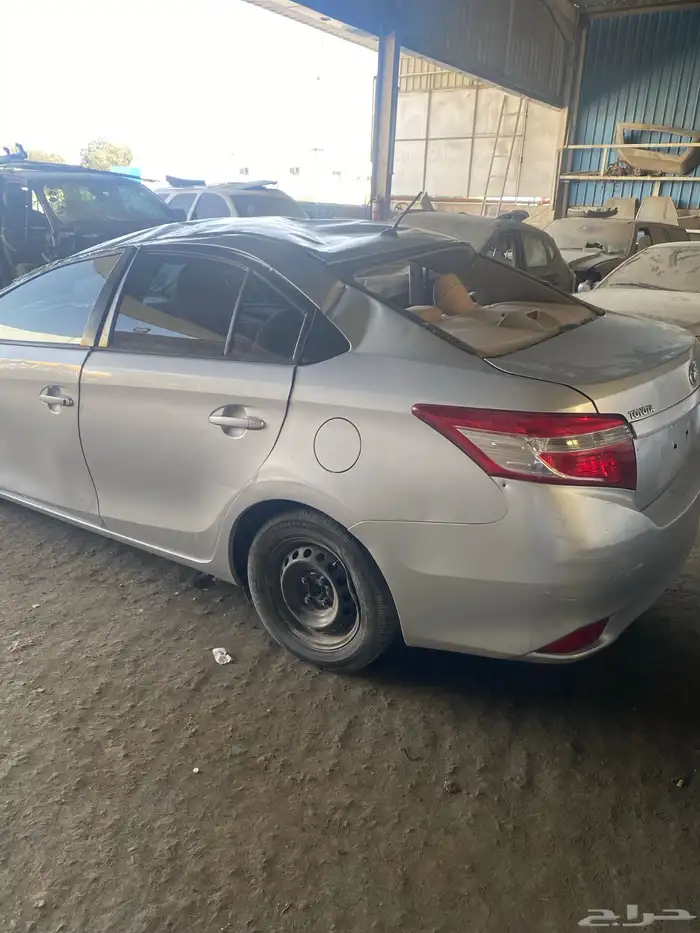 يارس مصدوم للبيع قطع فقط 2