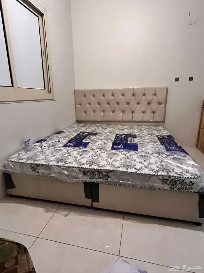 سرير خشب صندوق نفرين 1