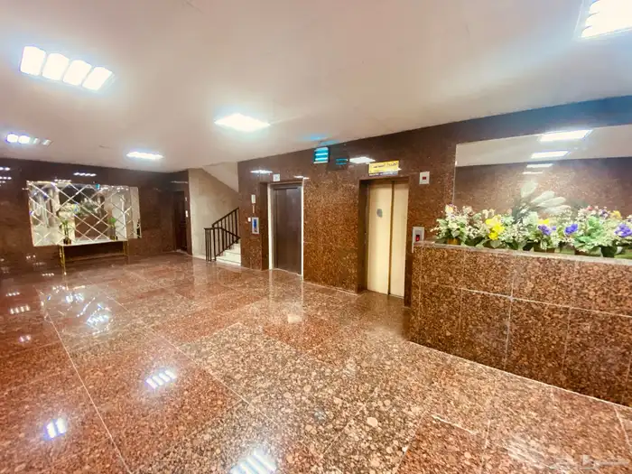 عمارة تجارية للبيع 11