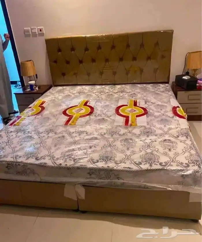 سرير خشب صندوق نفرين 10