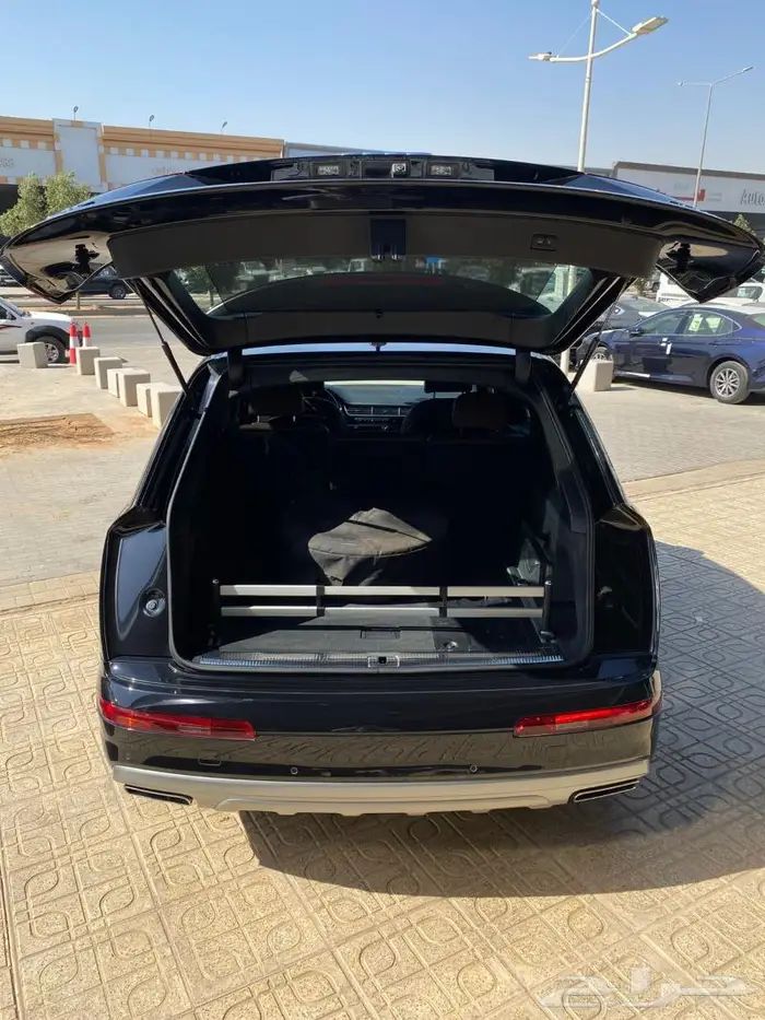 اودي Q7 2019 مالك اول من الوكالة 4