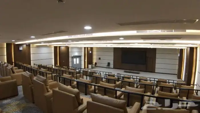 مصور درون تصوير كاميرا 37