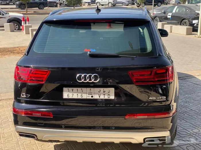 اودي Q7 2019 مالك اول من الوكالة 3