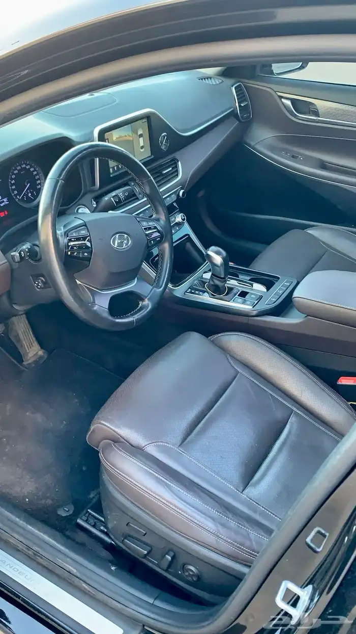 هونداي ازيرا ( ديزل - 2019 ) فل كامل بطاقة جمركية 6