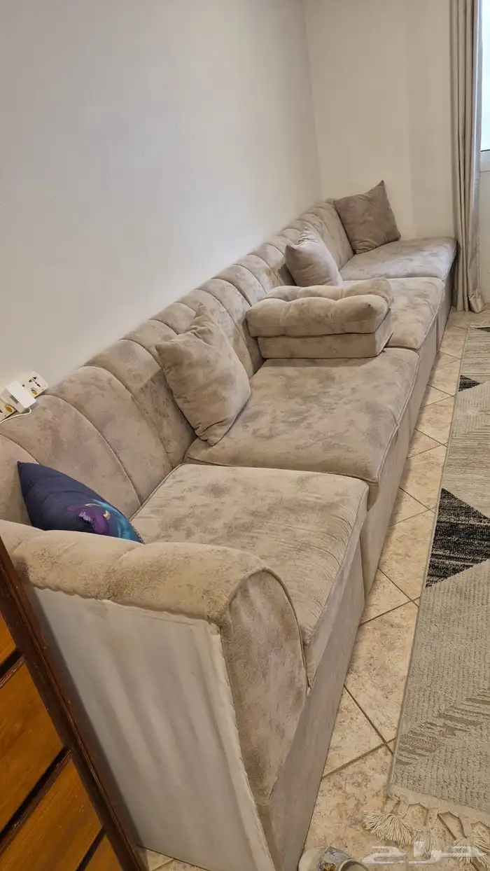 كنب مجلس و طاولة سفرة كلاسيك 0