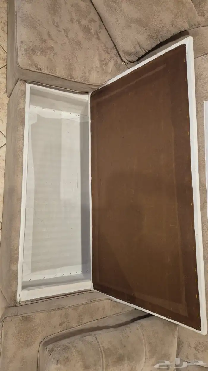 كنب مجلس و طاولة سفرة كلاسيك 5