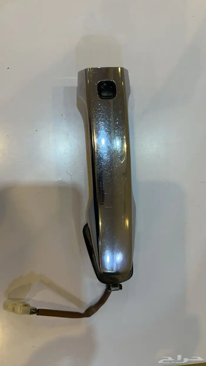 يد باب السواق لاند كروزر 1