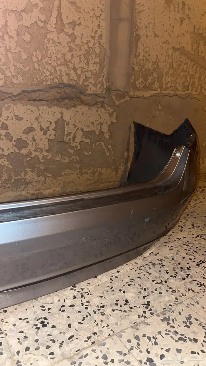 صدام خلفي هوندا اكورد2021-2022 14