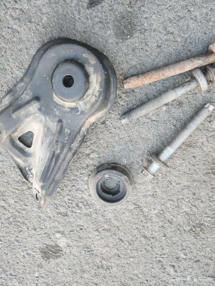 وصله حديد كمر كامري من 2012 إلى 2015 0