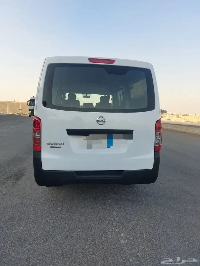 باص نيسان بضاعه 2020 ديزل 3