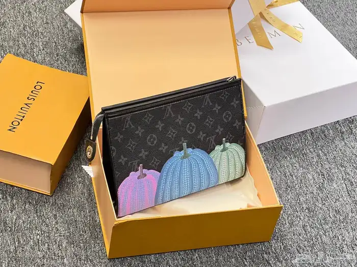 شنط يد تقليد الاصل (جملة) 13