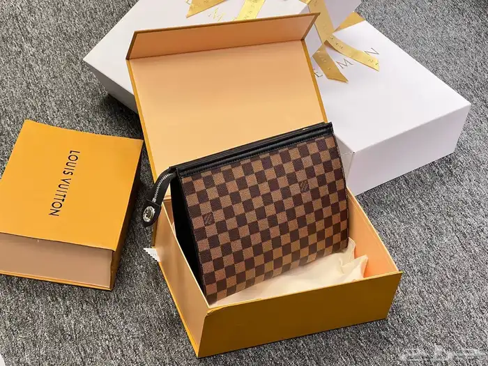 شنط يد تقليد الاصل (جملة) 12