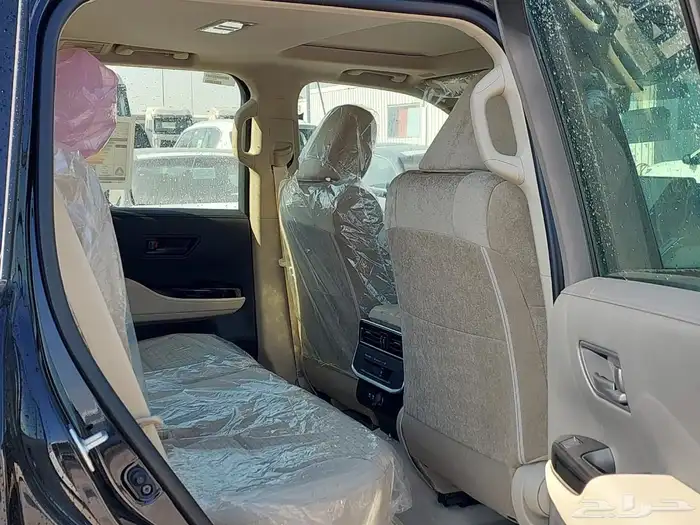 تويوتا لاندكروزر ديزل 2 موديل 2025 7